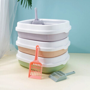 litter-tray-with-rim-and-scoop