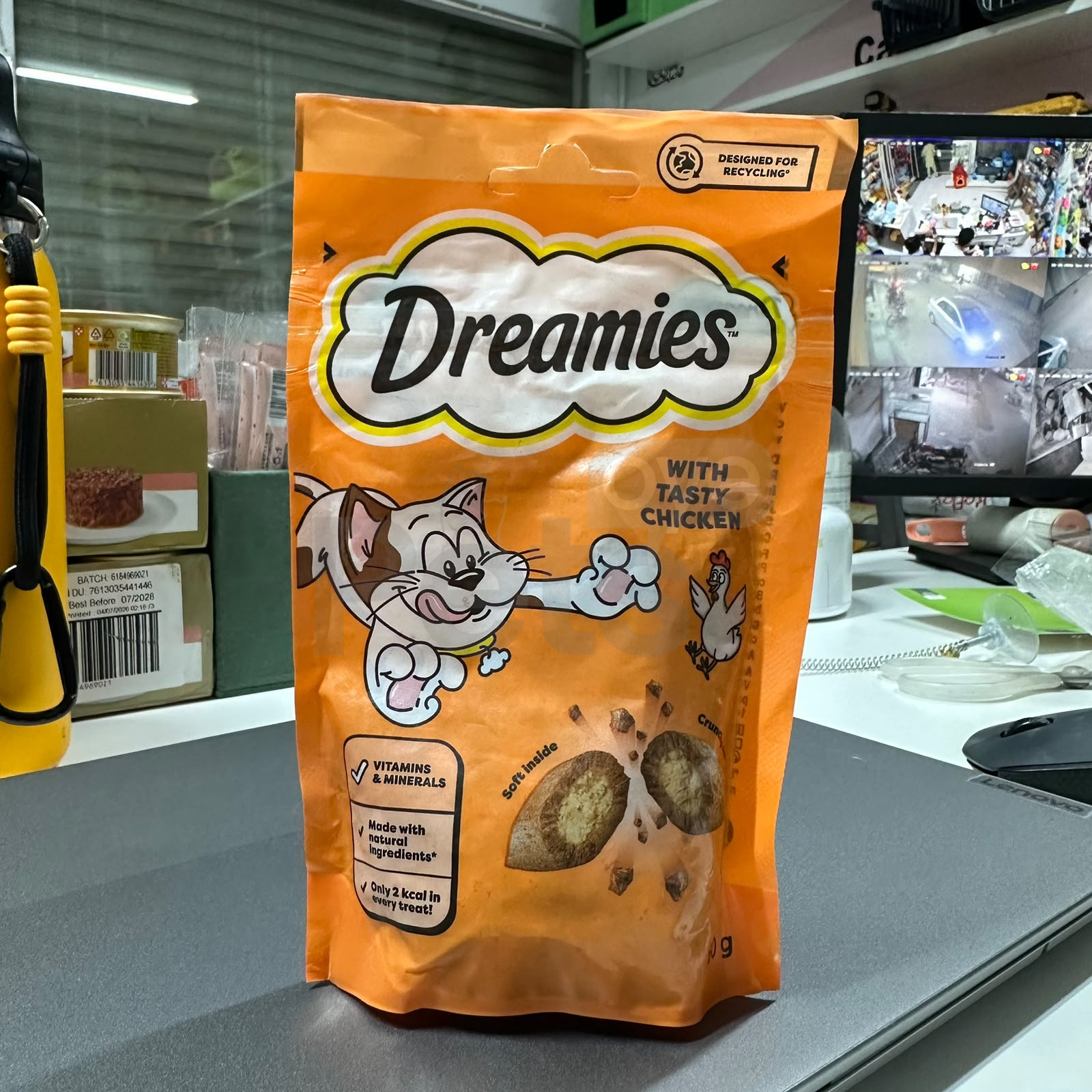 Dreamies-Treat-Chicken